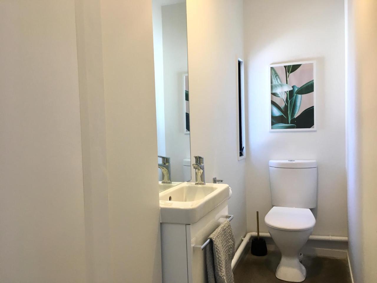 Number 1 - Chic Inner City Rooms 基督城 外观 照片
