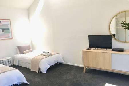 Number 1 - Chic Inner City Rooms 基督城 外观 照片