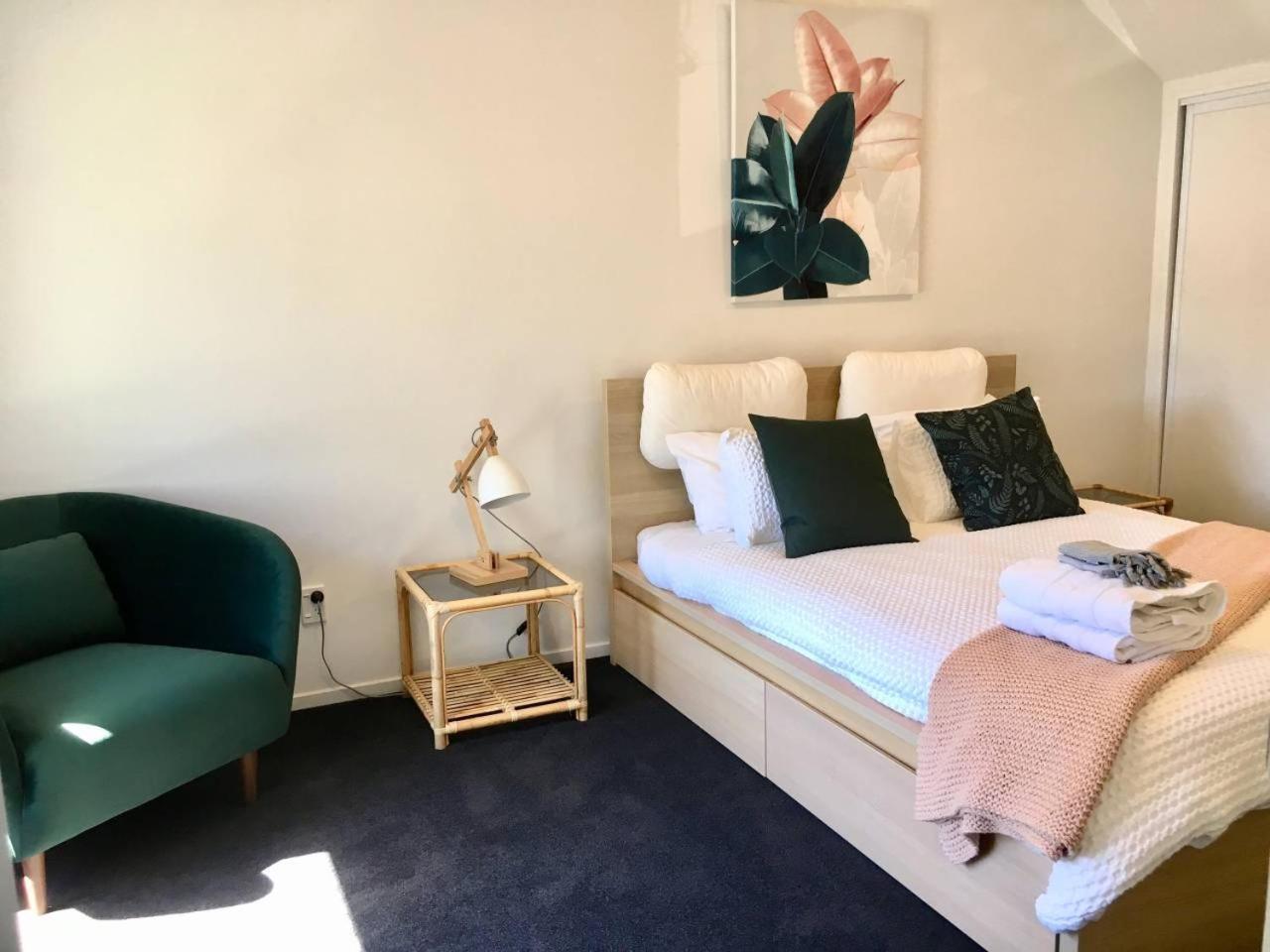 Number 1 - Chic Inner City Rooms 基督城 外观 照片